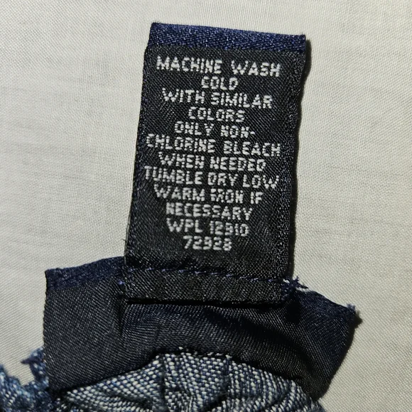 Venezia Jeans Denim Blue Smocked Women's Top - Picture 4 of 6